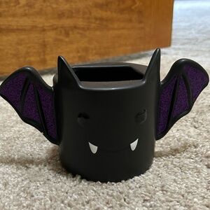 Ceramic Black Bat Soap Holder